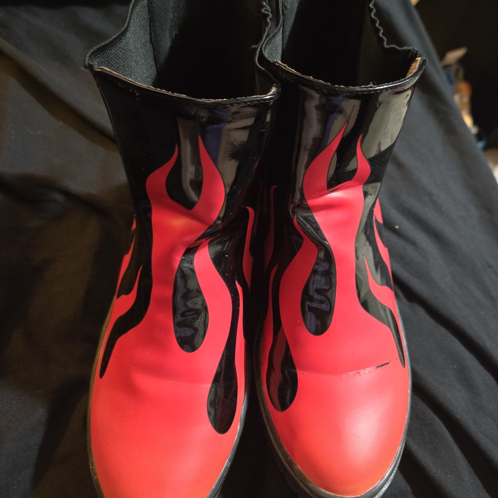 Ironfist Red and Black Flame Boots